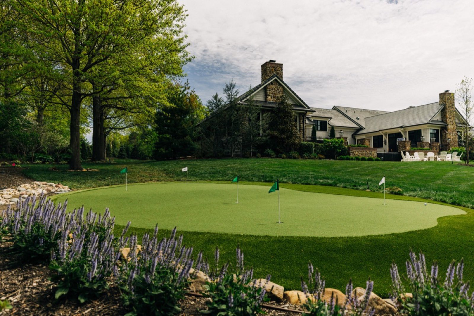 GolfGreens — backyard synthetic putting green